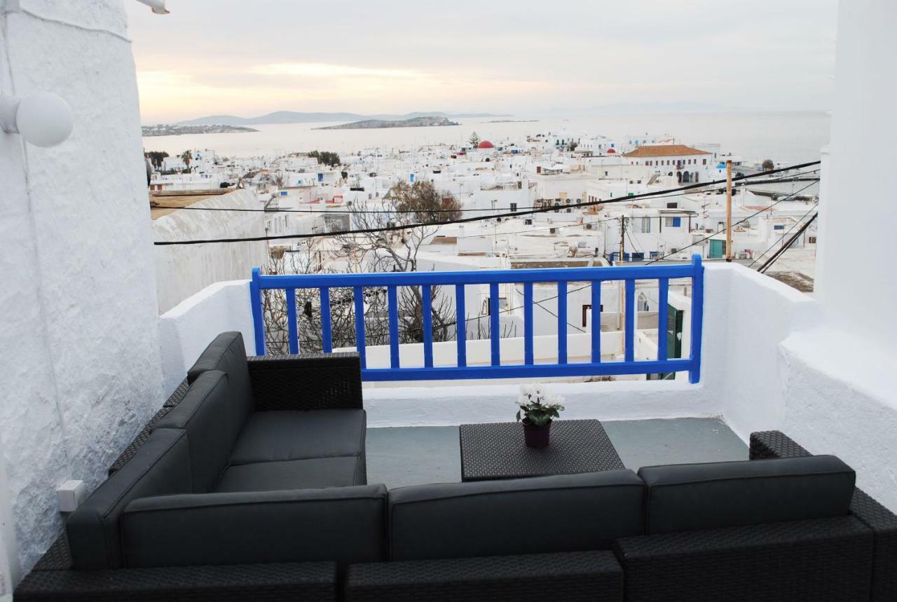 Elenitas Town House With Veranda And Sea View Mykonos Town Bagian luar foto